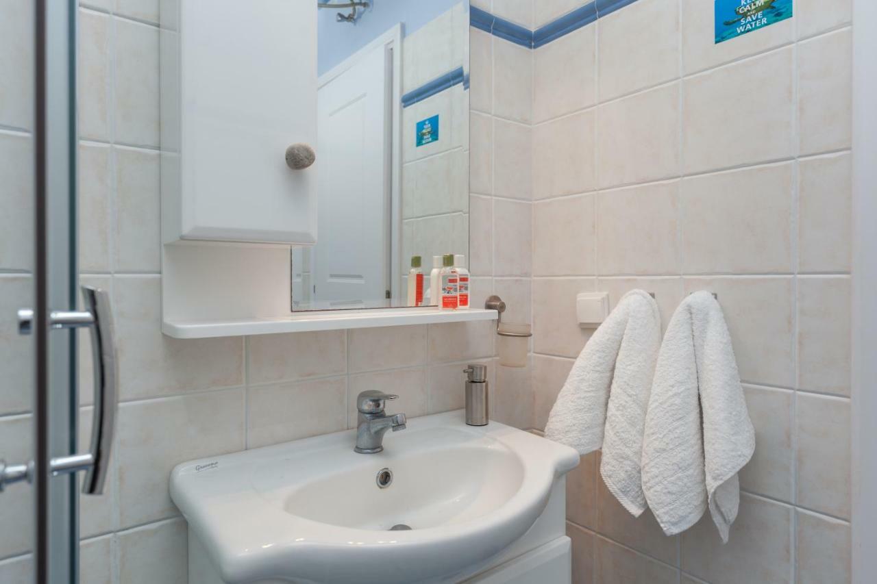 Vila Just Blue With Amazing Sea Views In Piso Livadi Exteriér fotografie